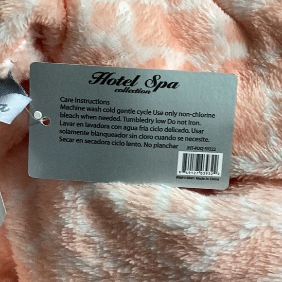 Hotel Spa Collection Robe NWT - Picture 4 of 4